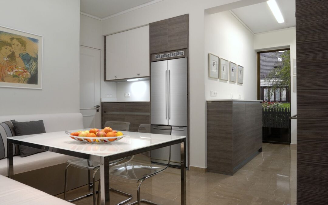 Δίχρωμη κουζίνα